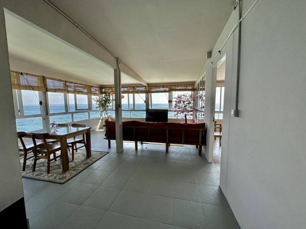 Beach Front Villa , All Mare 2 Uluwatu  Exterior photo